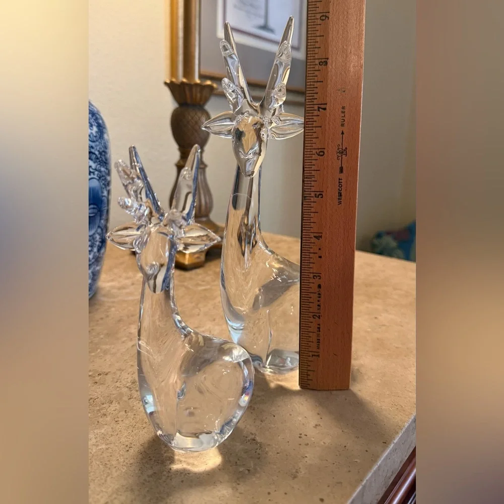 Vintage Clear Art Glass Reindeer Figurines - Set of 2 (Mid-Century Style)